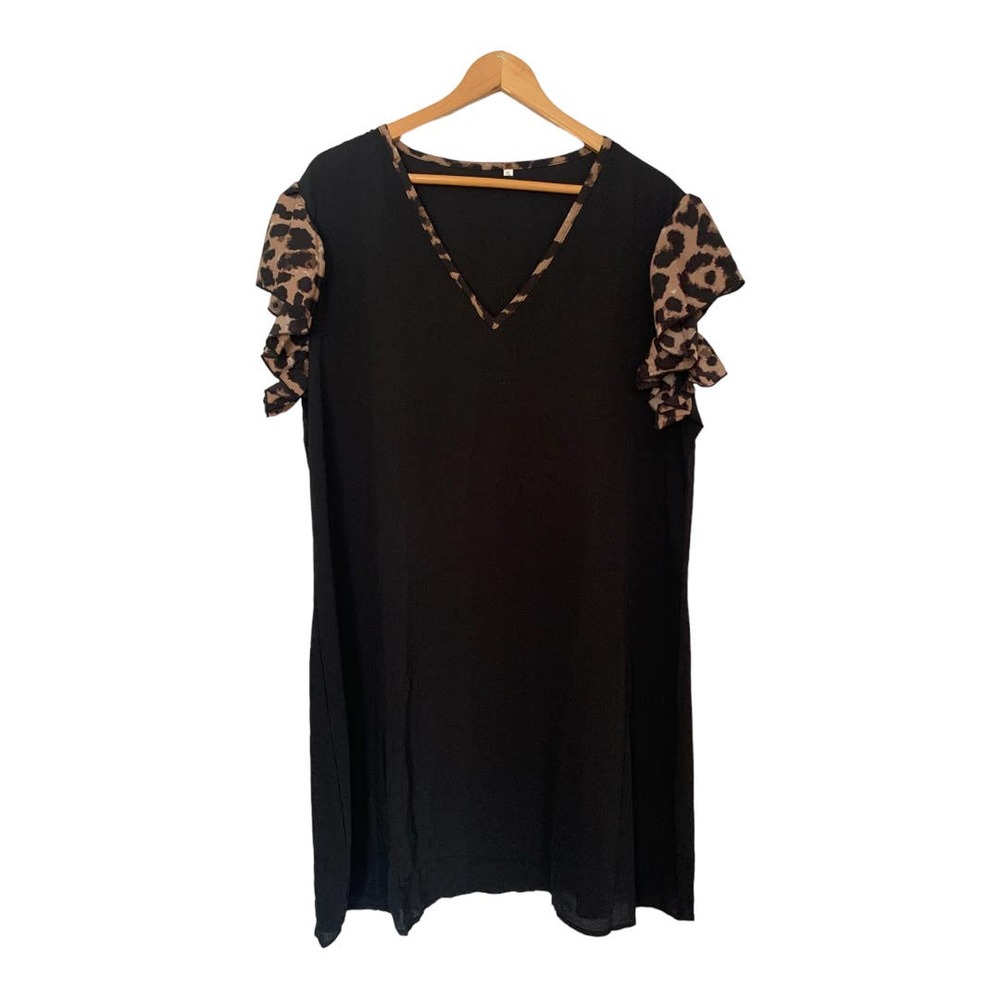 Black V-neckline shirt dress with cheetah print sleeves size 3XL